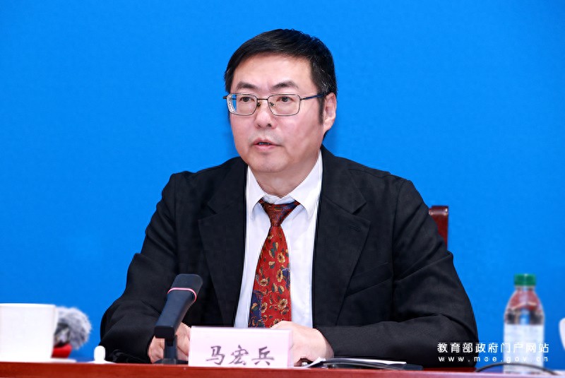 教师队伍建设